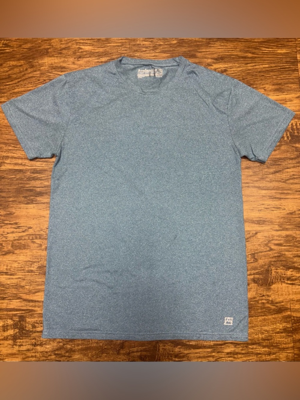 Avalanche T-Shirt Size Medium